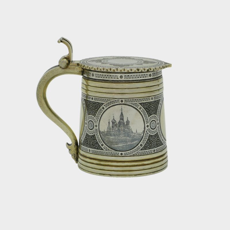 Russian niello and silver-gilt tankard with circular roundels depicting views of Moscow